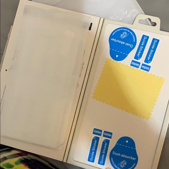 Glass screen protector iPhone 7 or 8 - Picture 2 of 2